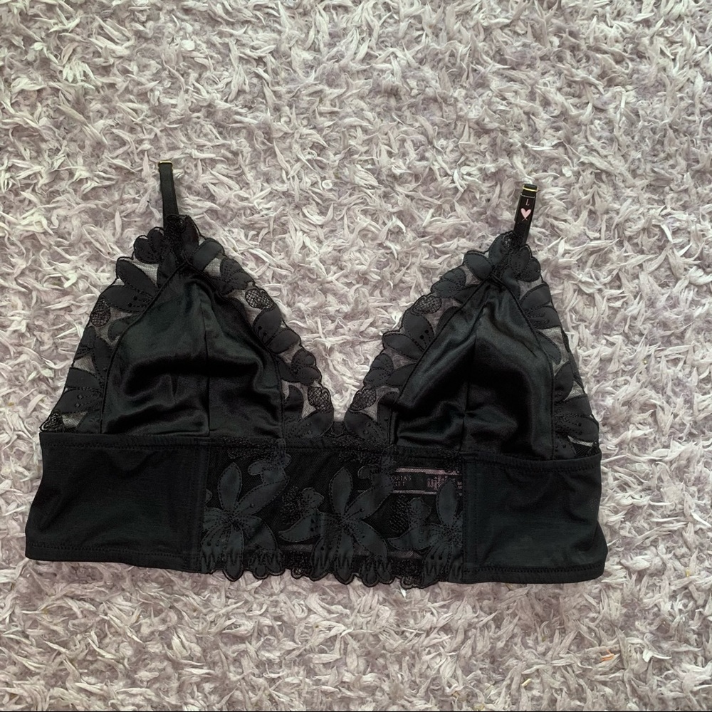 Victoria Secret Bralette ✨ LARGE